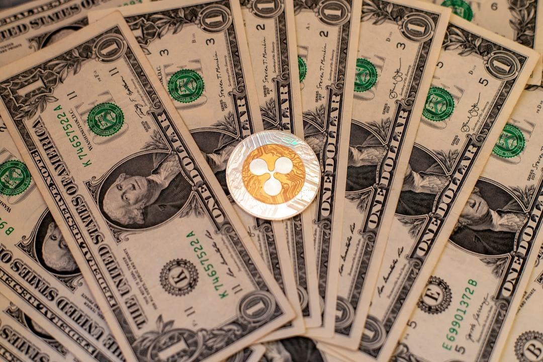 PENGU Token面临6600万美元抛售、诈骗激增及指向274%价格飙升的看涨三角形信号